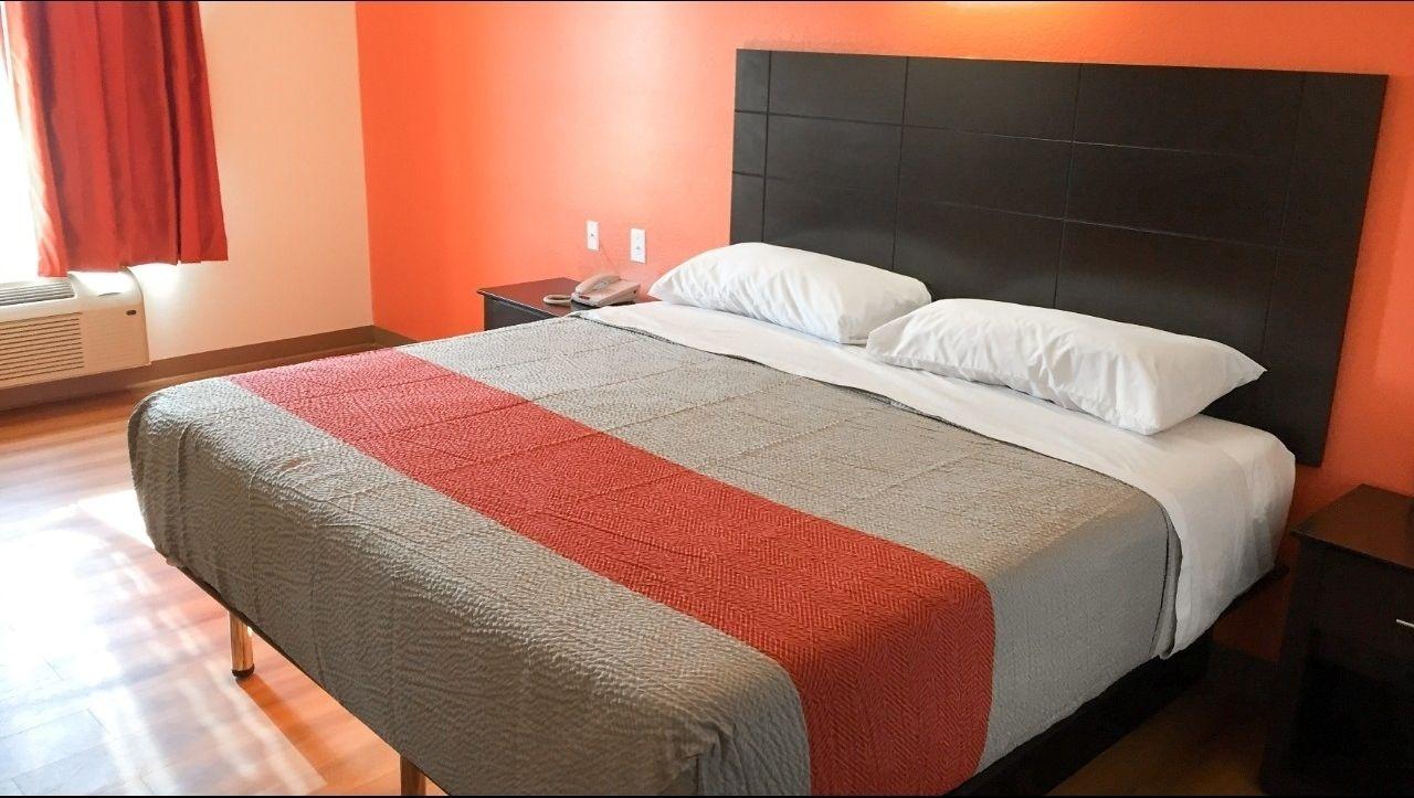 Motel 6 พีโอเรีย ภายนอก รูปภาพ