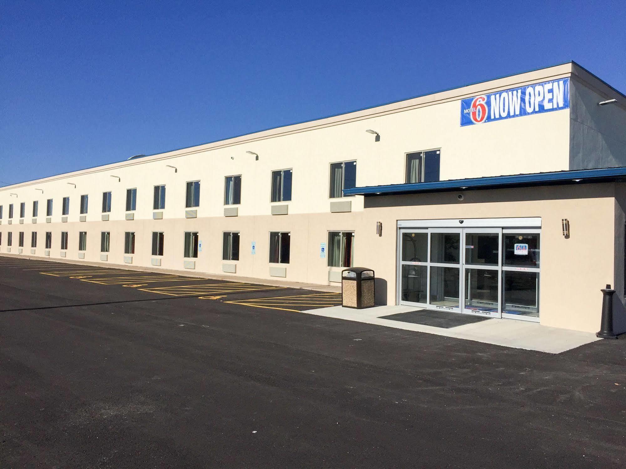 Motel 6 พีโอเรีย ภายนอก รูปภาพ