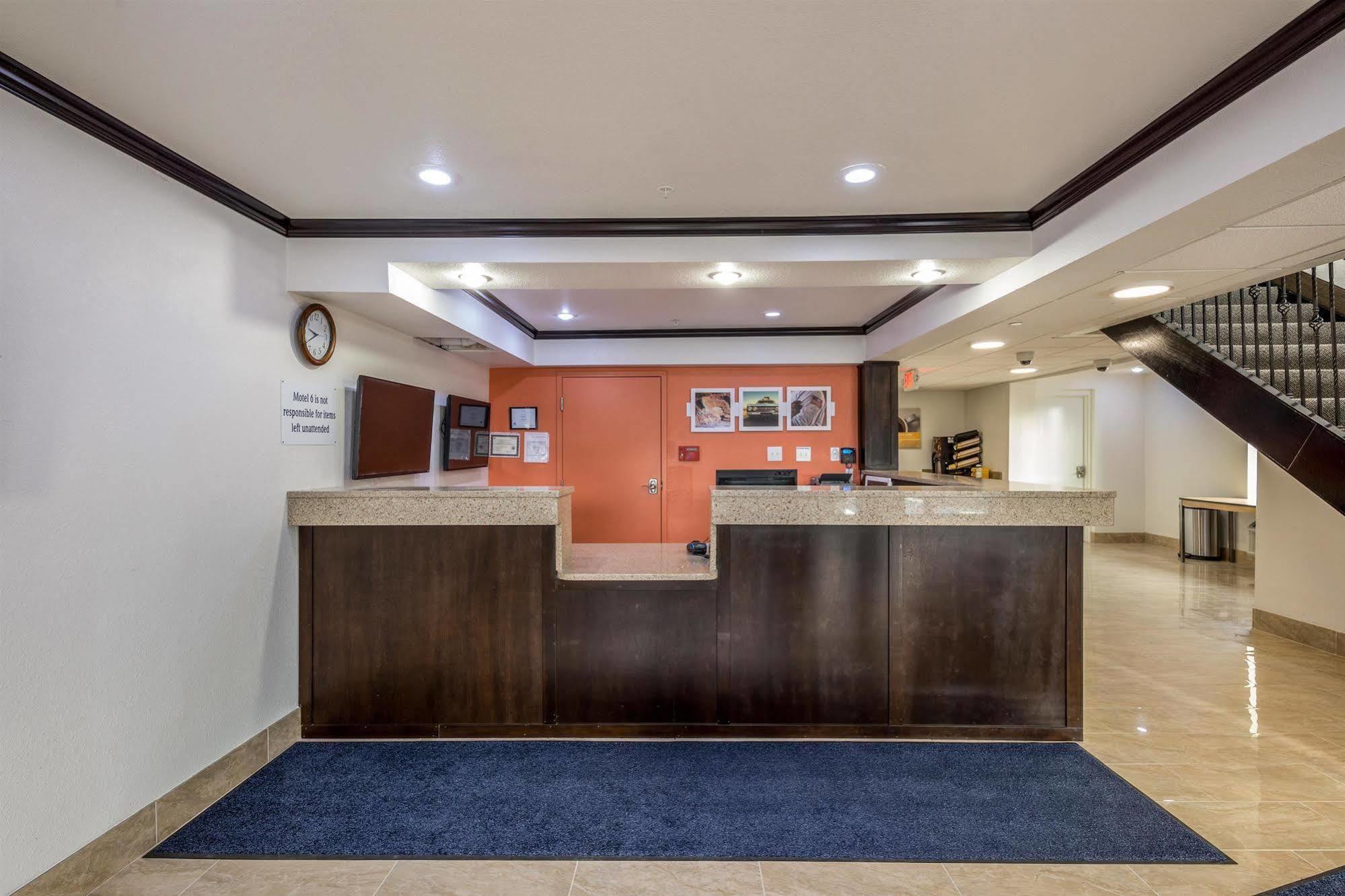 Motel 6 พีโอเรีย ภายนอก รูปภาพ